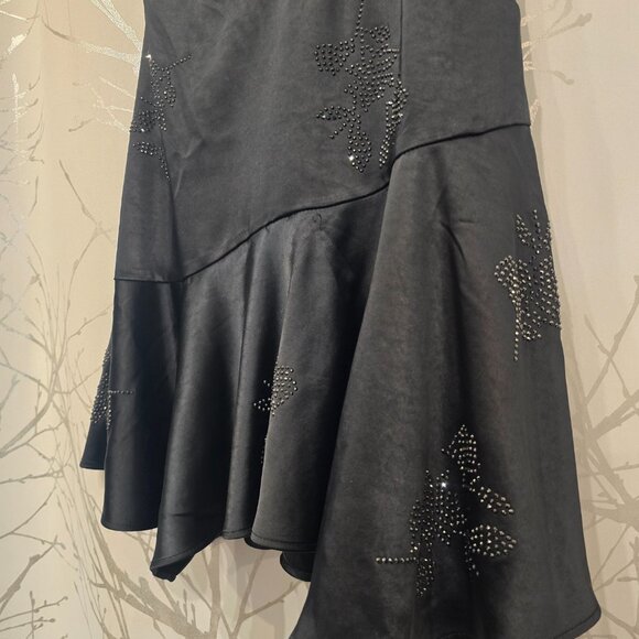 Black Dress Poly short - Picture 6 of 6